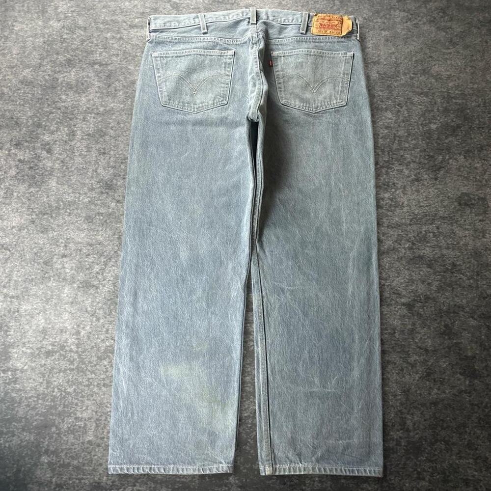Levi’s 501 Men’s 44x32 Light Wash Blue Straight Leg Button Fly 100% Cotton Jeans